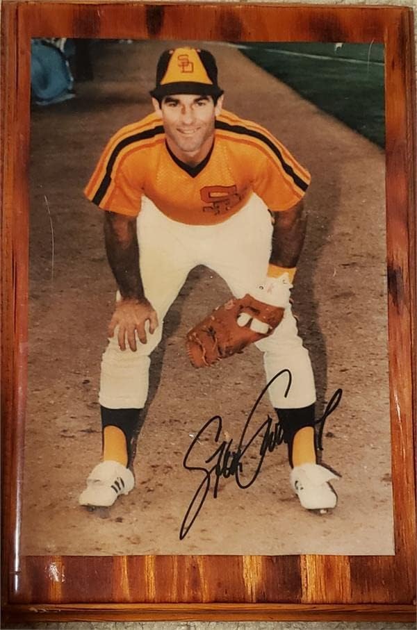 Стив Гарви автограмираше 8x10 Фото ламинирана дрво Плакета врамена 671 - Автограмирани фотографии од MLB